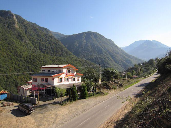 Pegah Hotel & Restaurant