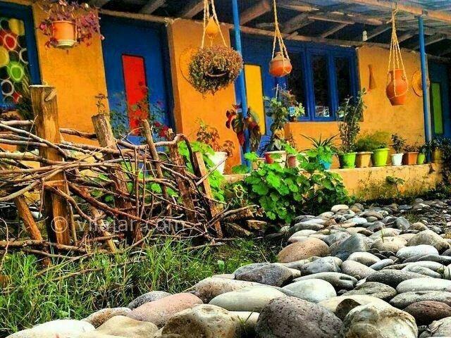 اقامتگاه بومگردی دیلمای گشت