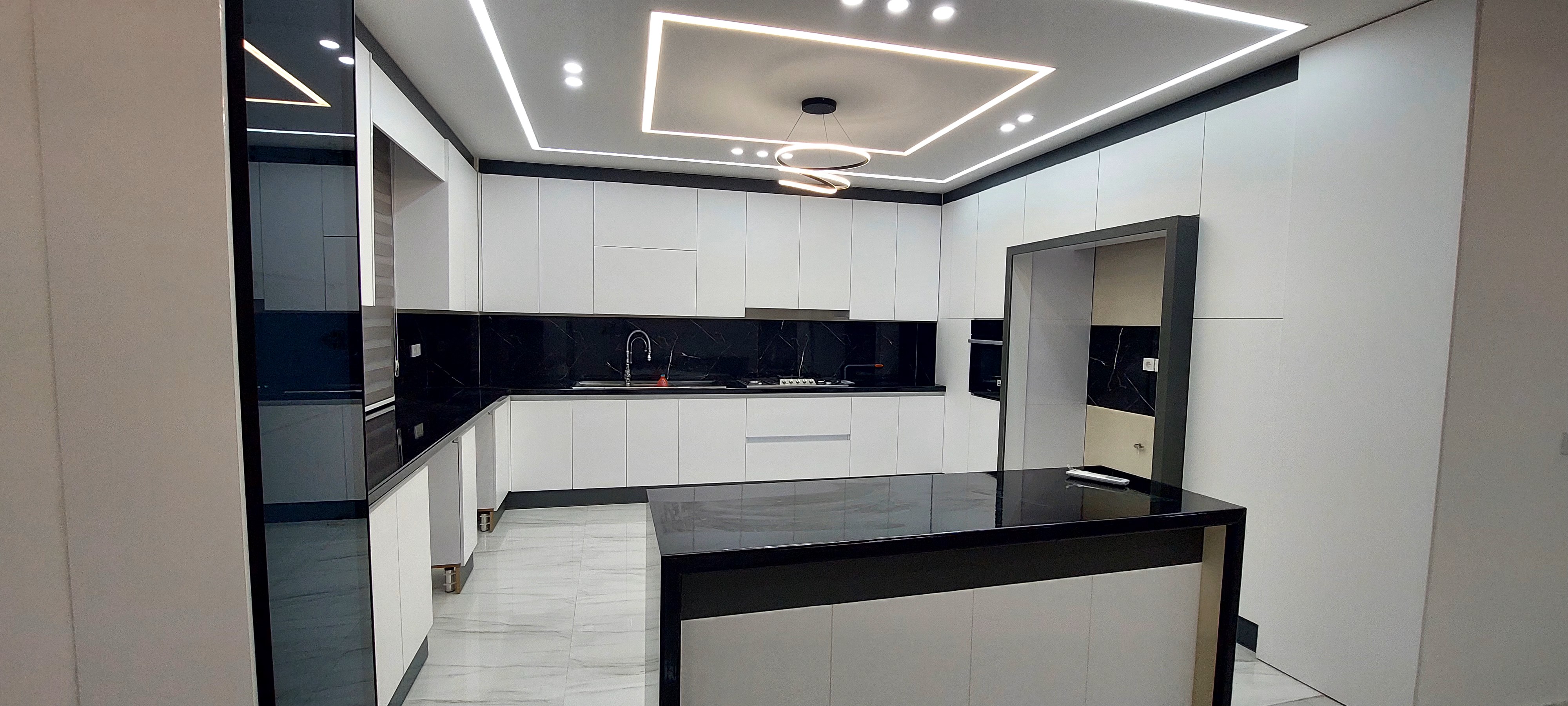 کابینت ایزانلو جیرفت