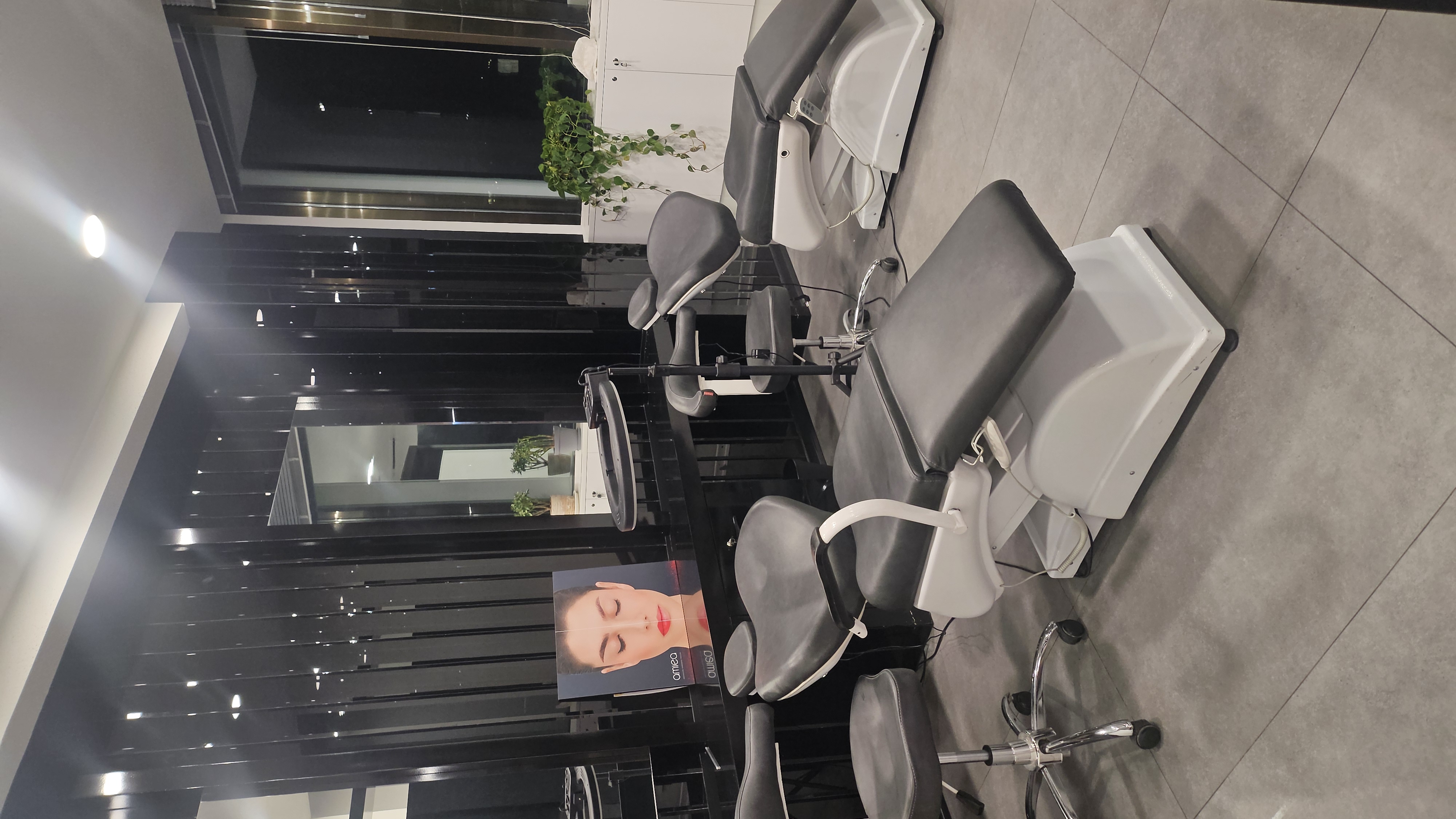 آرایشگاه ستی رز