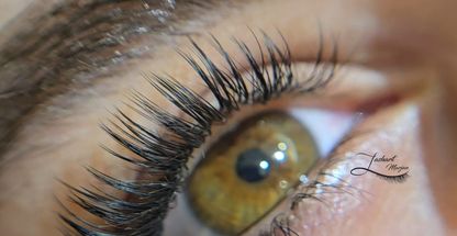 سالن تخصصی اکستنشن مژه مرجان