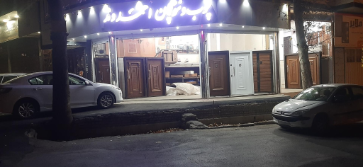 چوب و نئوپان احمدوند