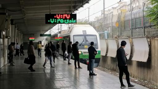 ایستگاه اتوبوس پایانه مترو صادقیه پایانه شهید بهشتی