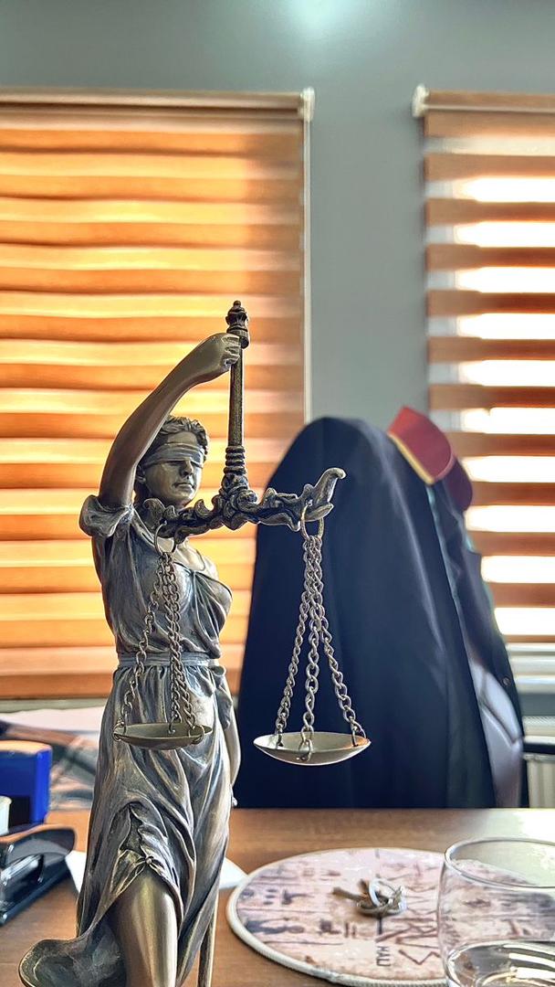 خدمات حقوقی  وکالتی با وکلا وندادگروپ