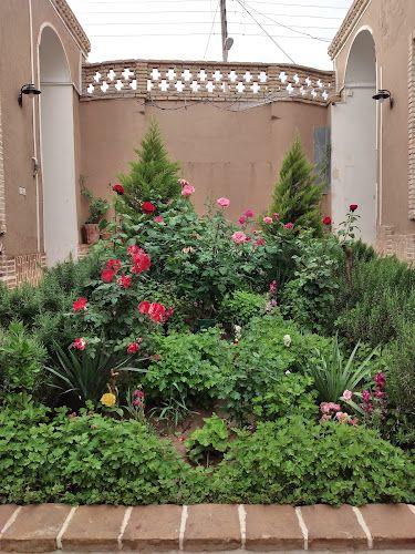 اقامتگاه بوم گردی تِنِسگُل