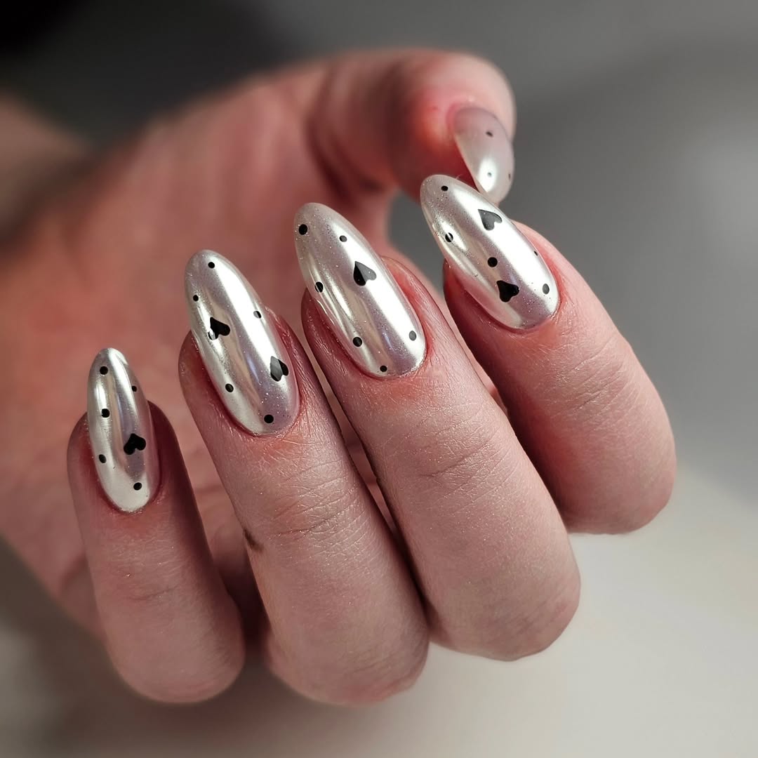 ناخنکار مهنیا