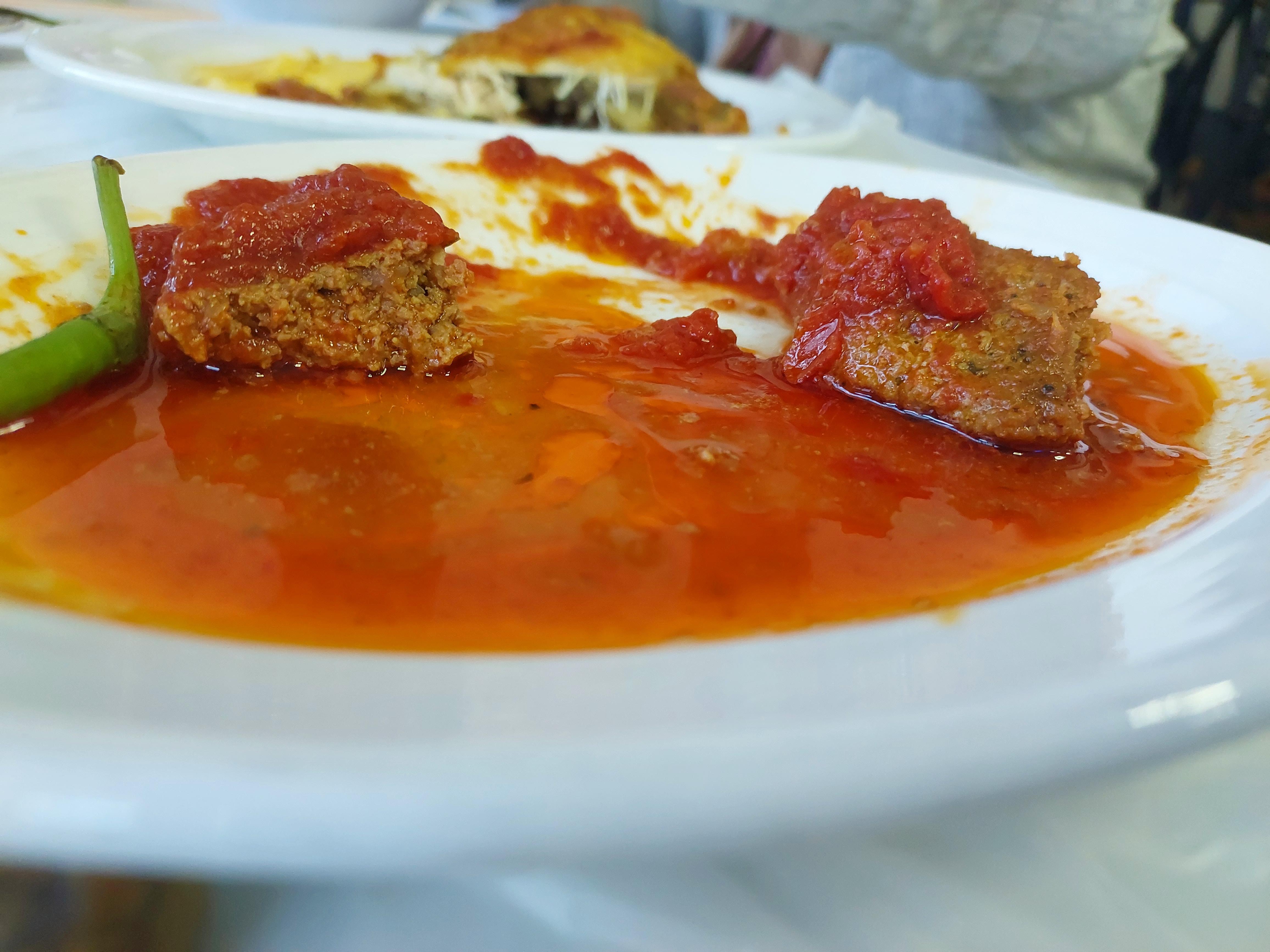 رستوران سرچشمه