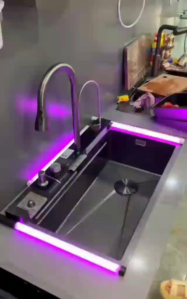 پخش سینک و شیرآلات بهداشتی نوین