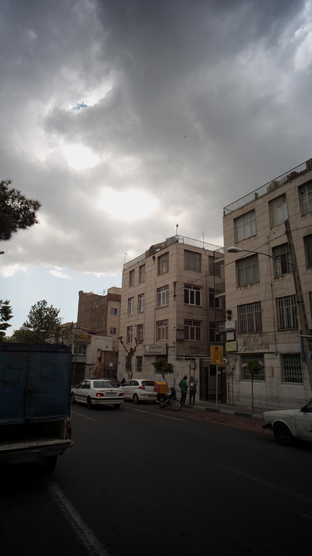 داروخانه دکتر شاد آرام