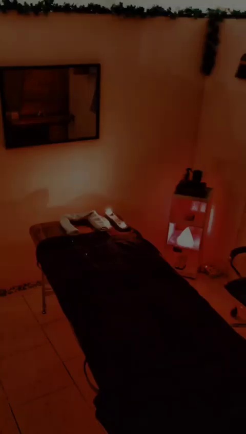 مجموعه ماساژ هانیماه(ویژه بانوان)