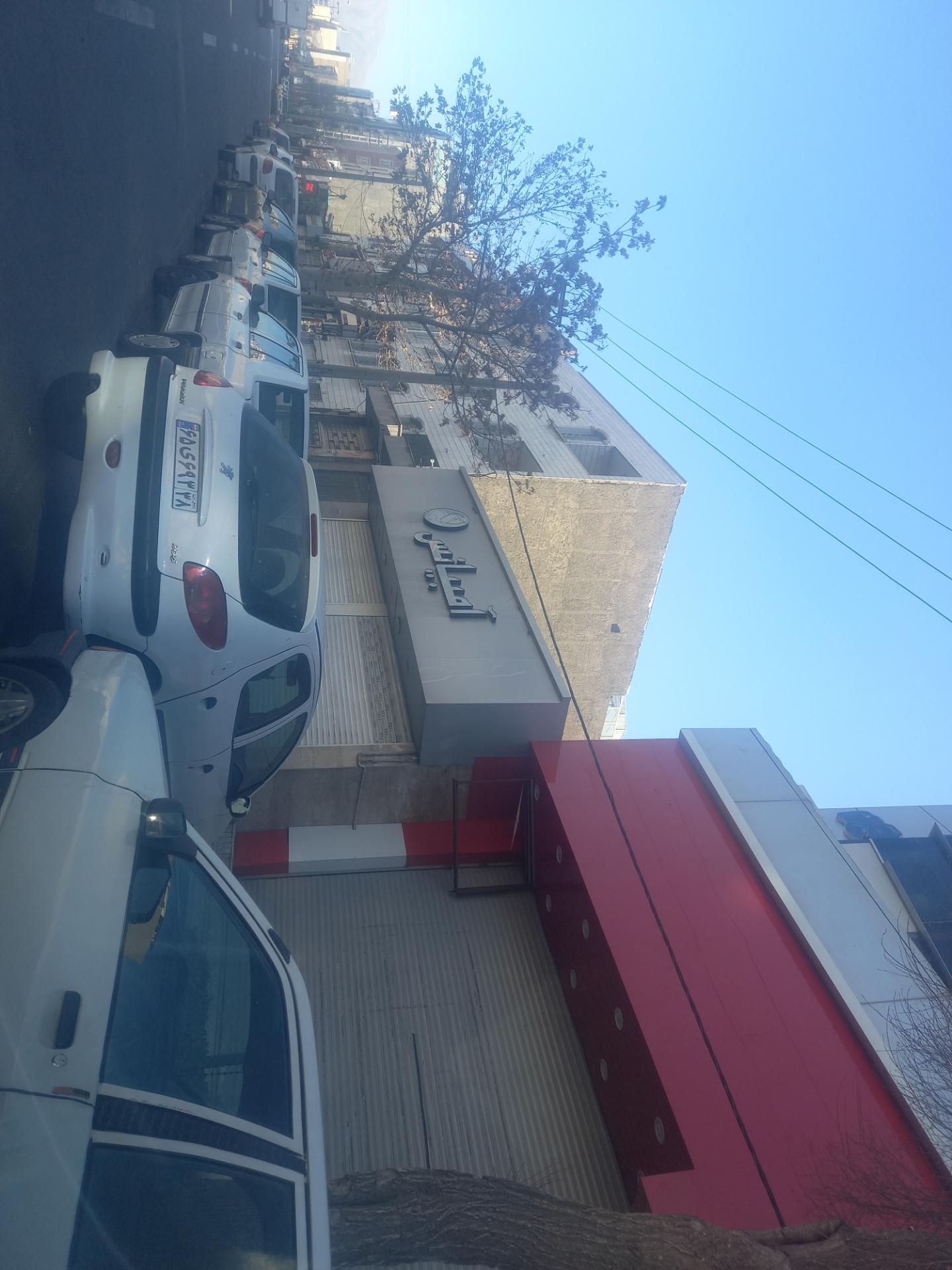 گالری اتومبیل کیان