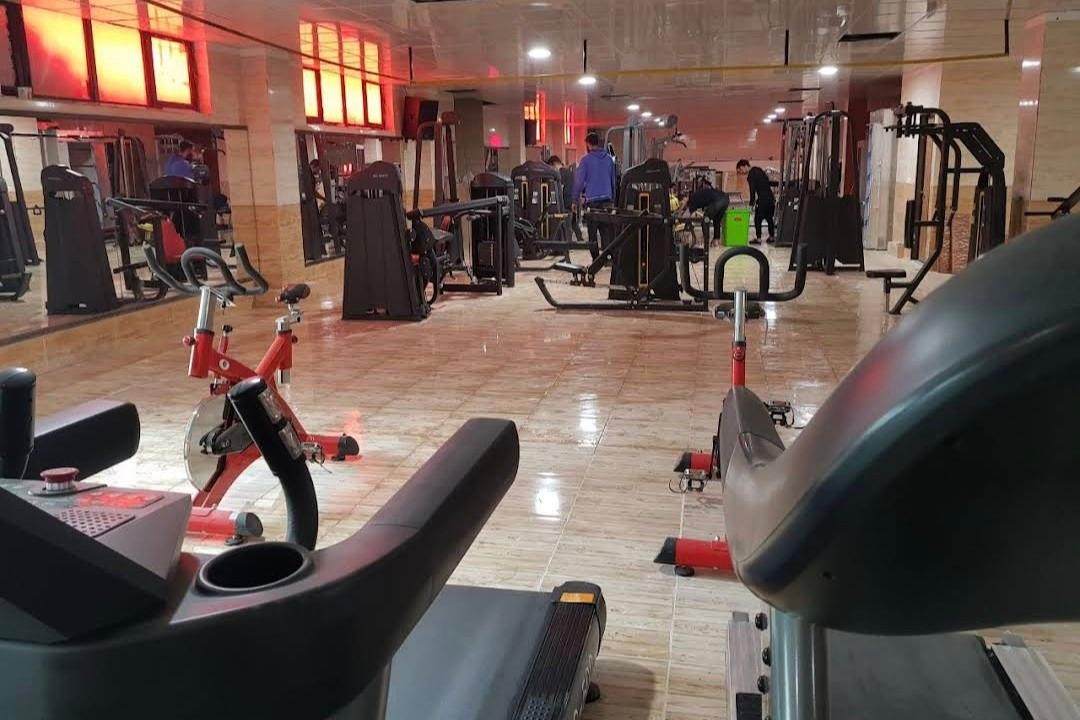 باشگاه بدنسازی آینده سازان