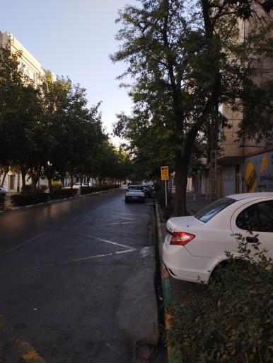 ایستگاه اتوبوس میدان ابوریحان