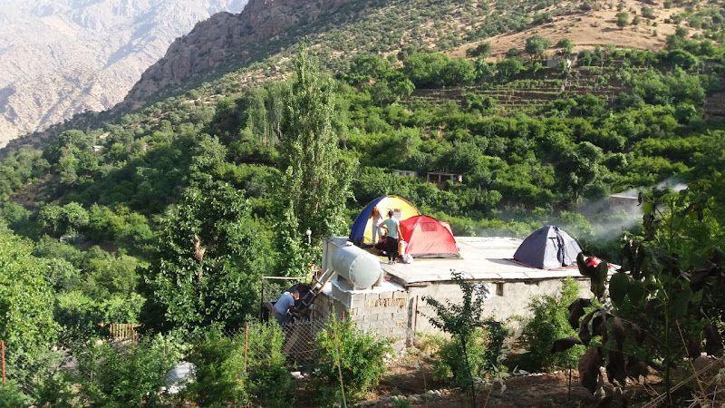 اقامتگاه بهشت هورامان