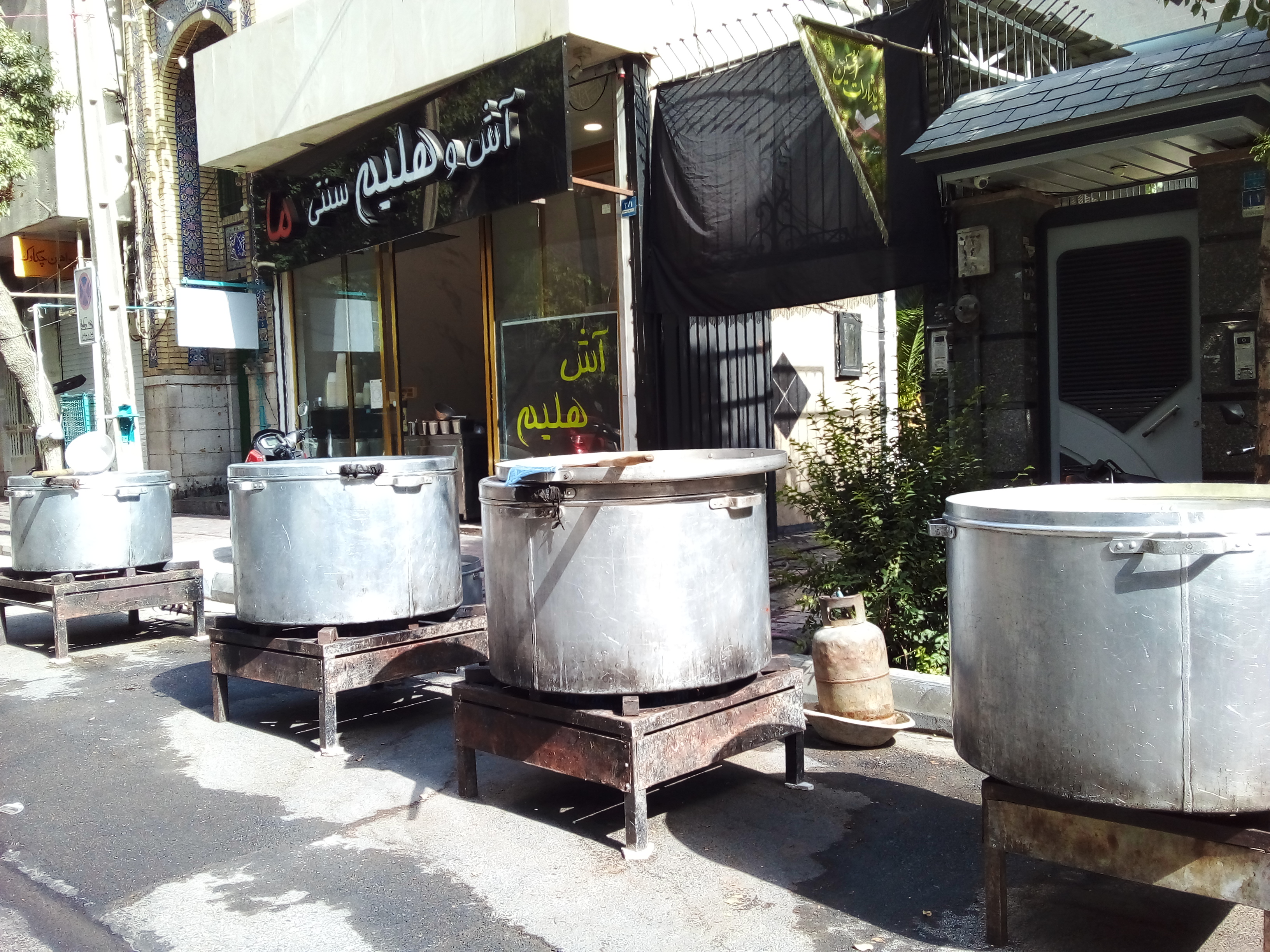 آش حلیم سنتی ما