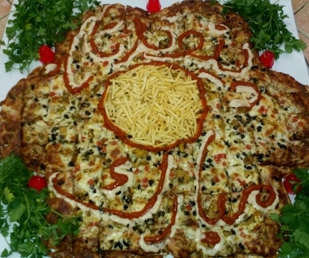 پیتزا زیتون