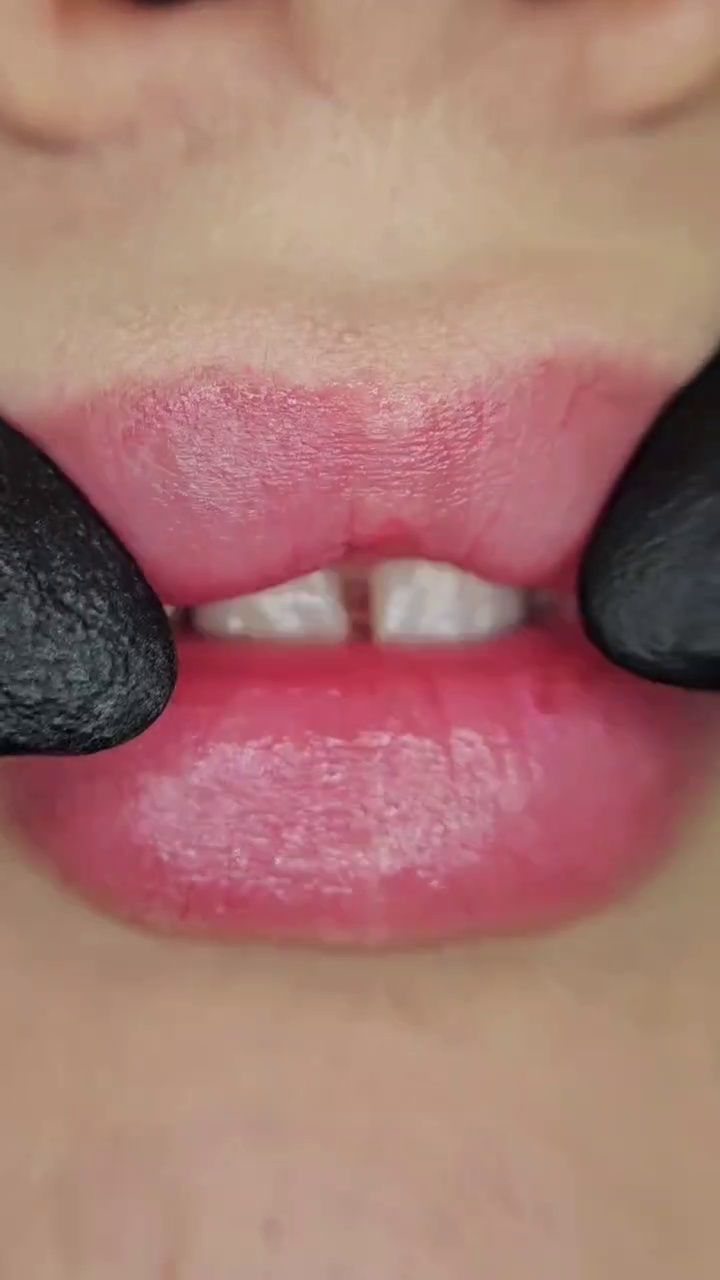 مطب دندانپزشکی دکتر اخوان ثالث