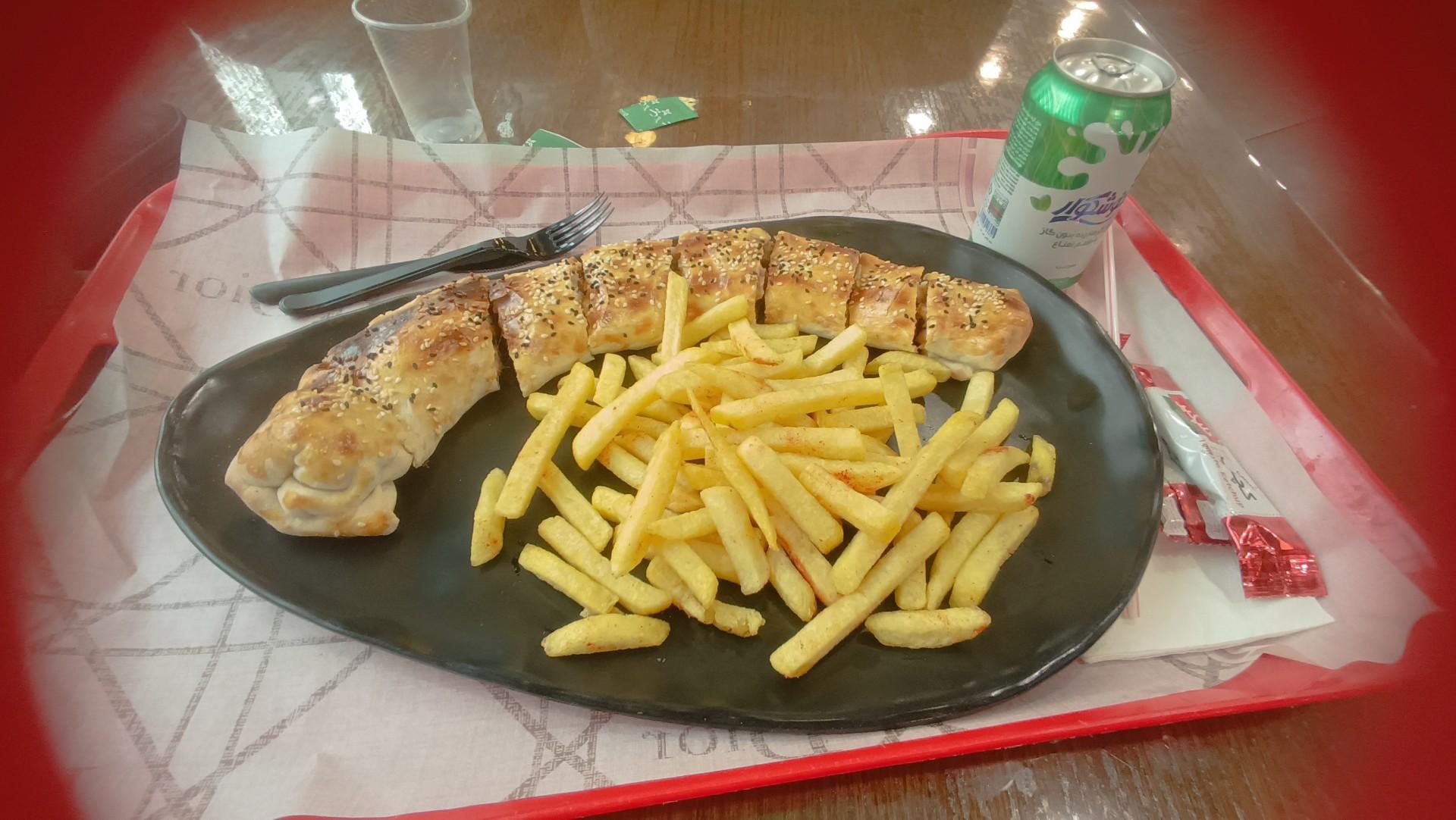 فست فود لمزی