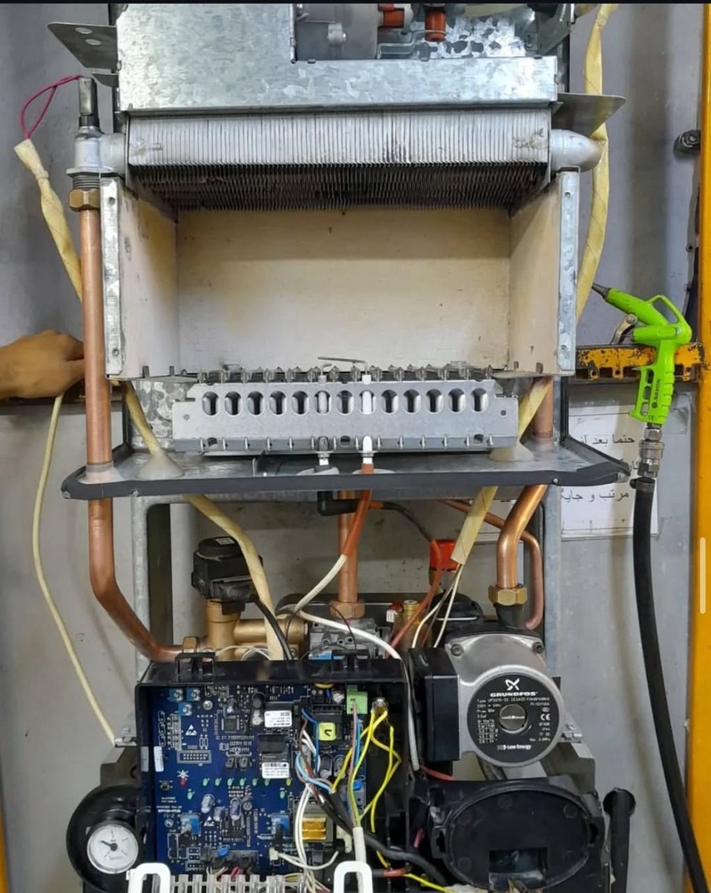 رامین حضرتی علی ابادی