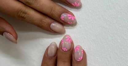 خدمات تخصصی ناخن و مو گیتی نیاوران