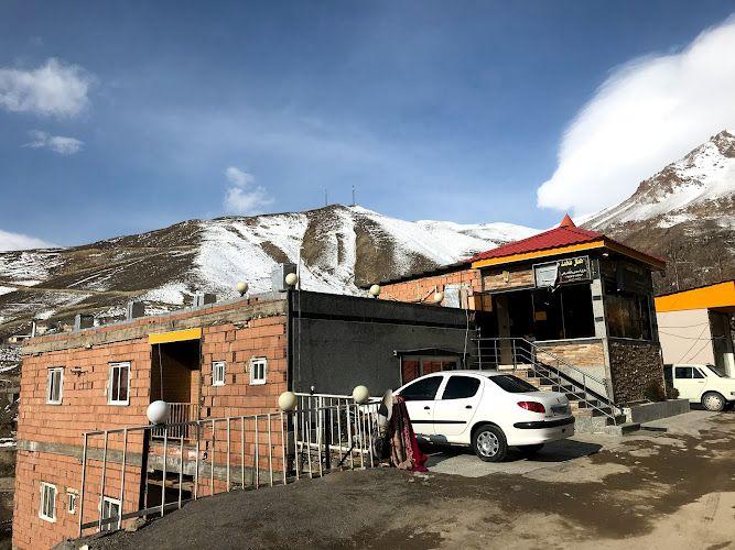 Takht Jamshid Hotel