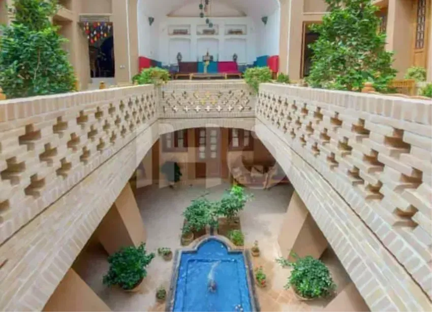 اقامتگاه سنتی یزدان گرد یزد