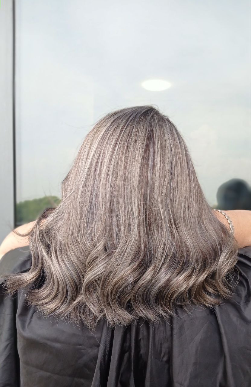 لاین رنگ و لایت