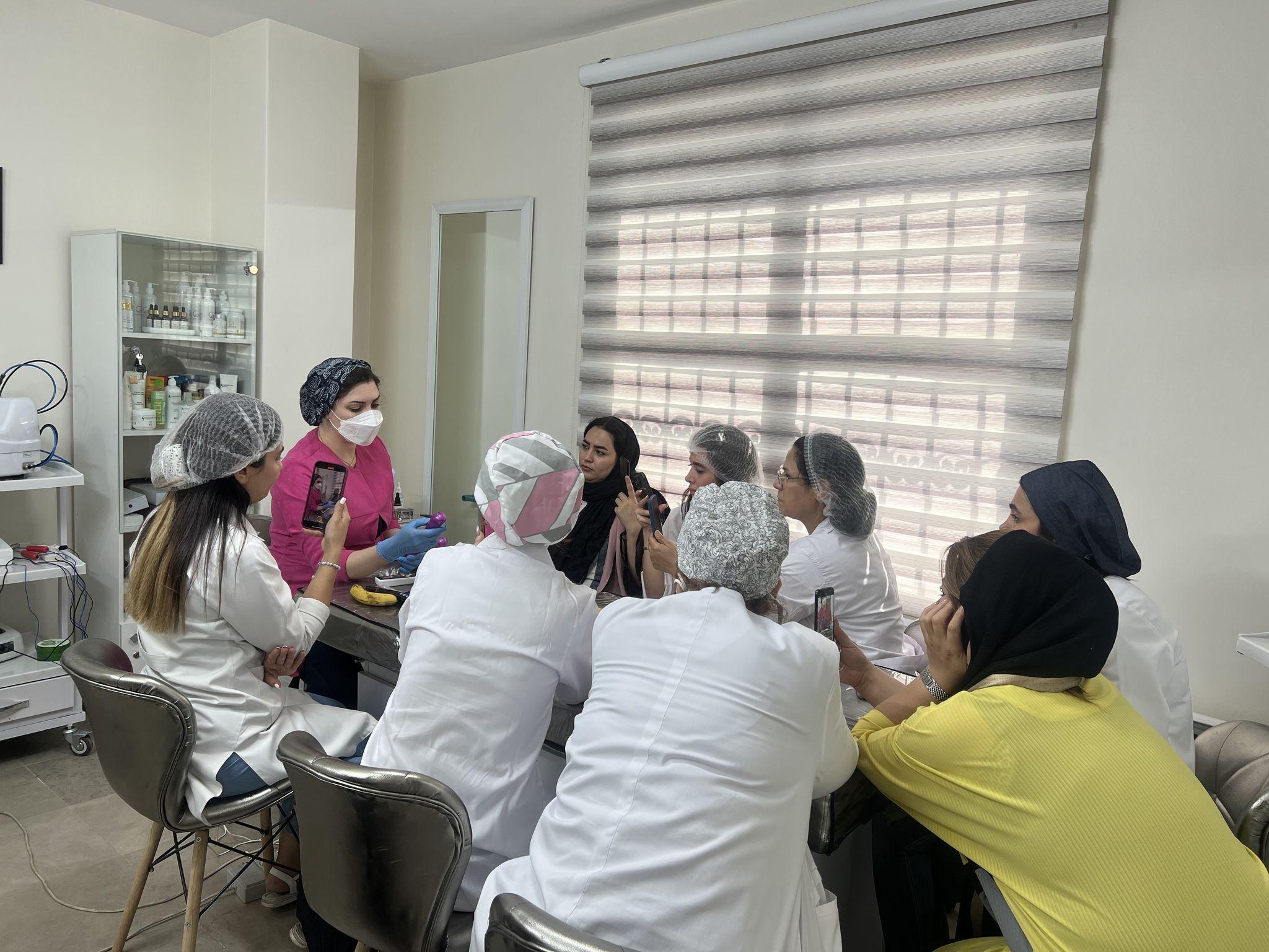 آموزشگاه زیبایی و پوست وابسته به فنی حرفه ای و وزارت کار مریم رحیمی فرد