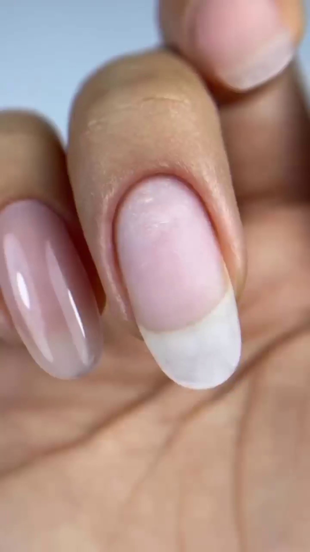 خدمات تخصصی ناخن نفیسه