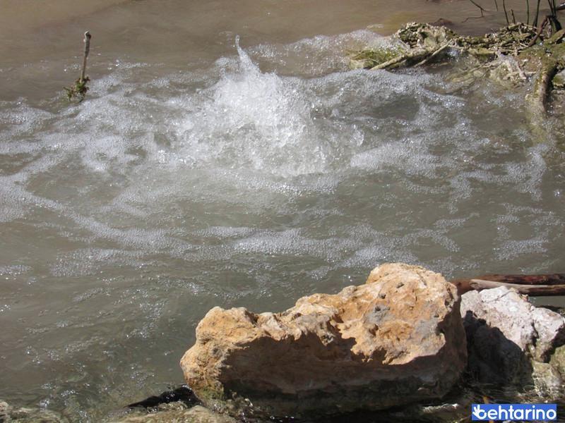 چشمه آب معدنی هفت آباد ارومیه