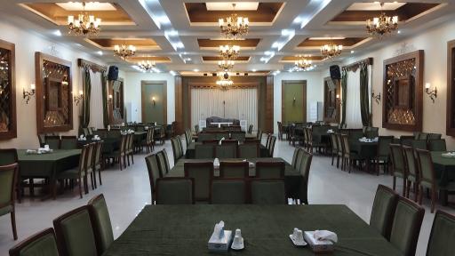 تالار گل یاس