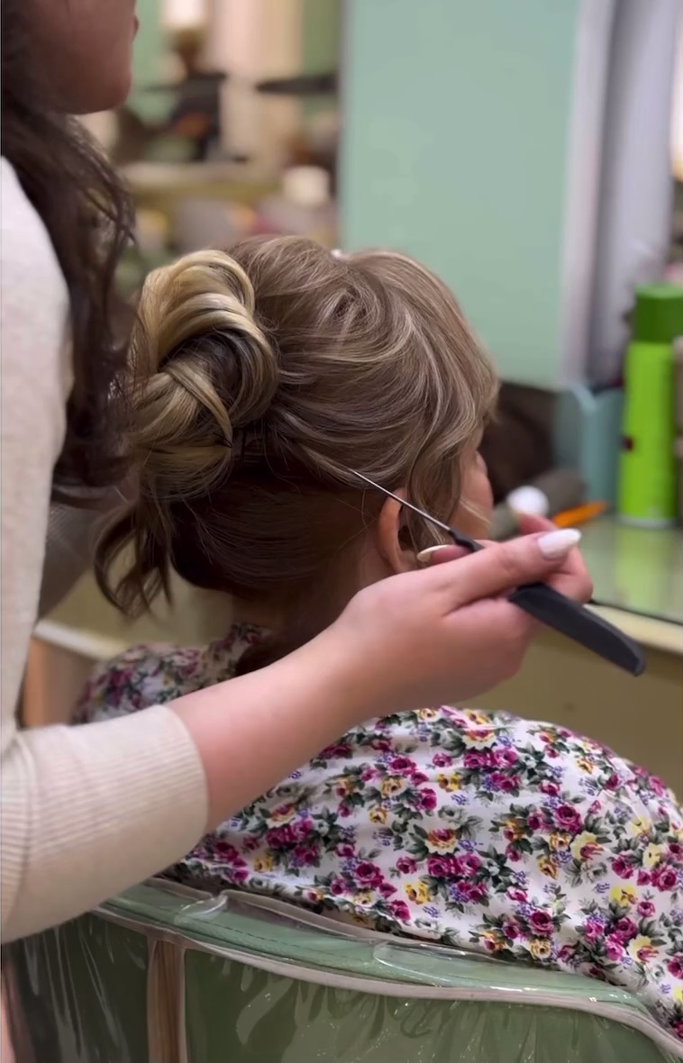 آکادمی زیبایی ویوگ