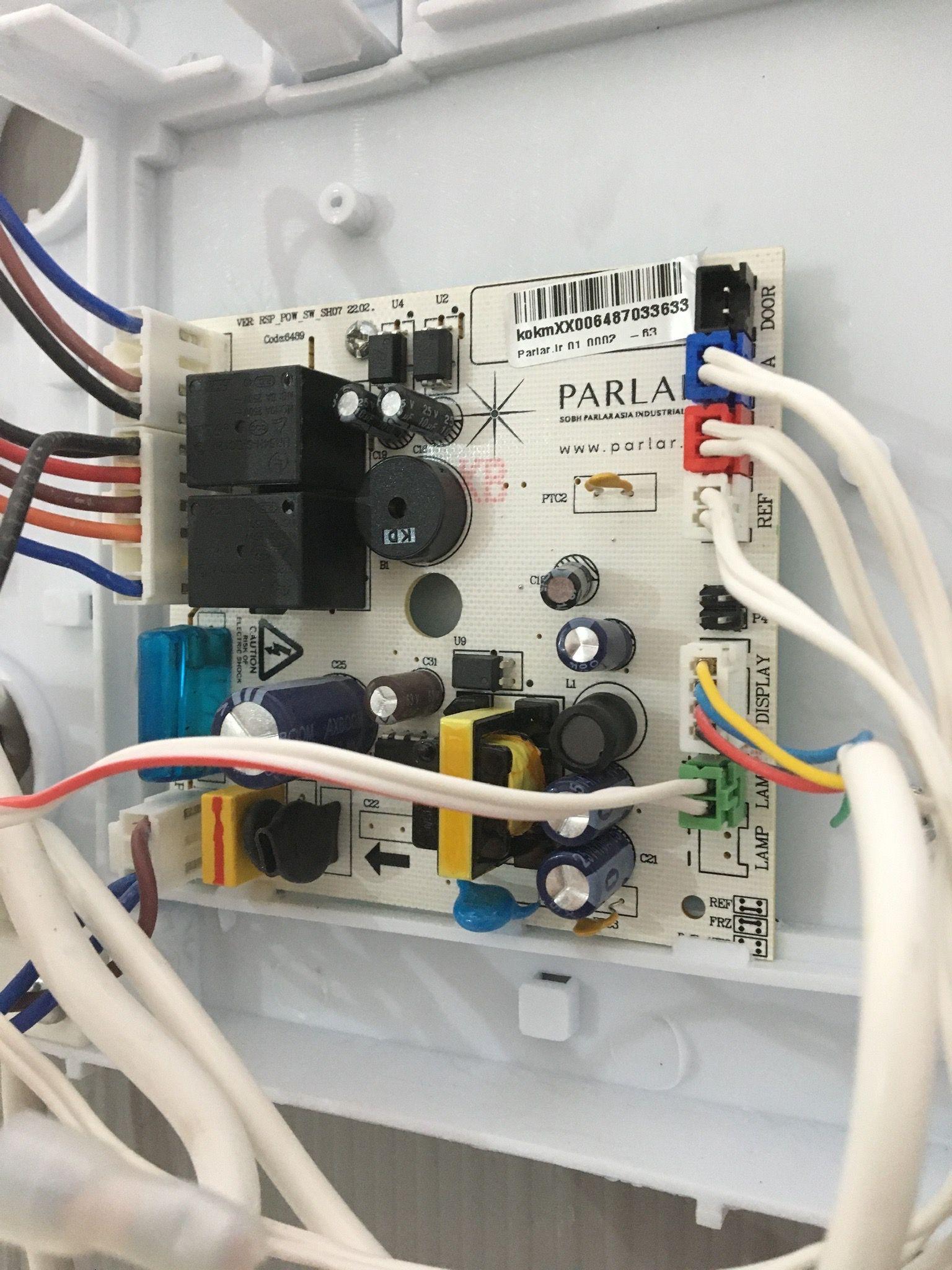 تعمیرات کلیه لوازم برقی خانگی و اداری