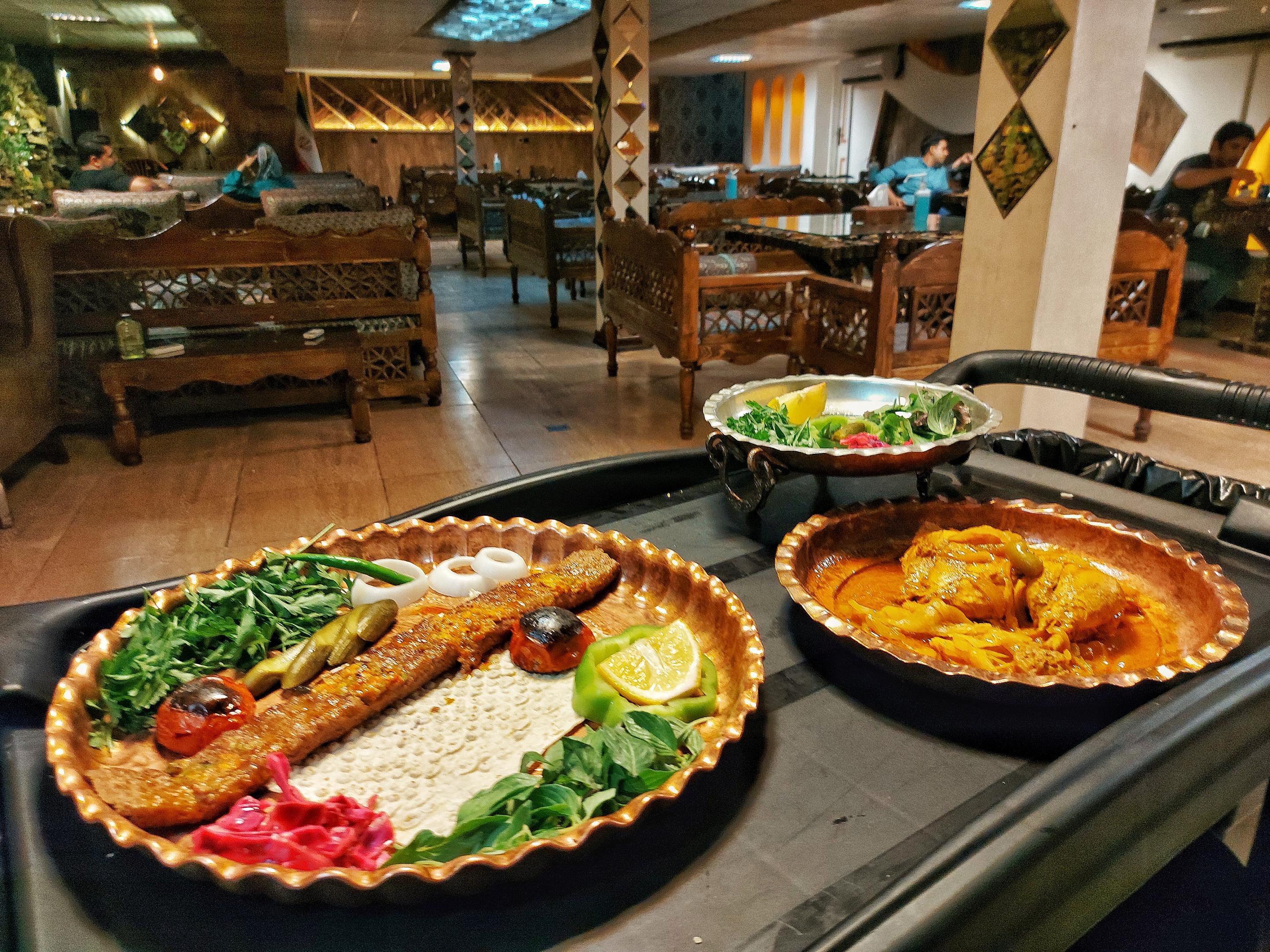 رستوران سنتی کنجدی