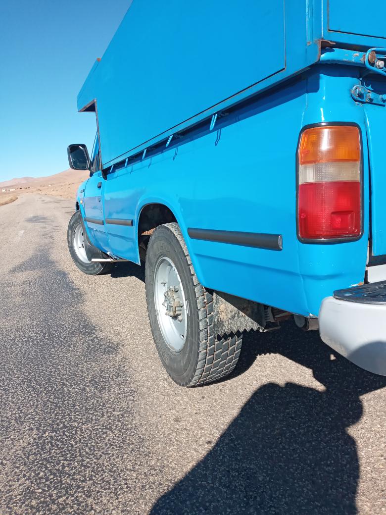 وانت بار نادری