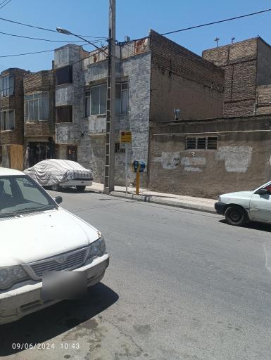 ایستگاه اتوبوس سخاوت 32