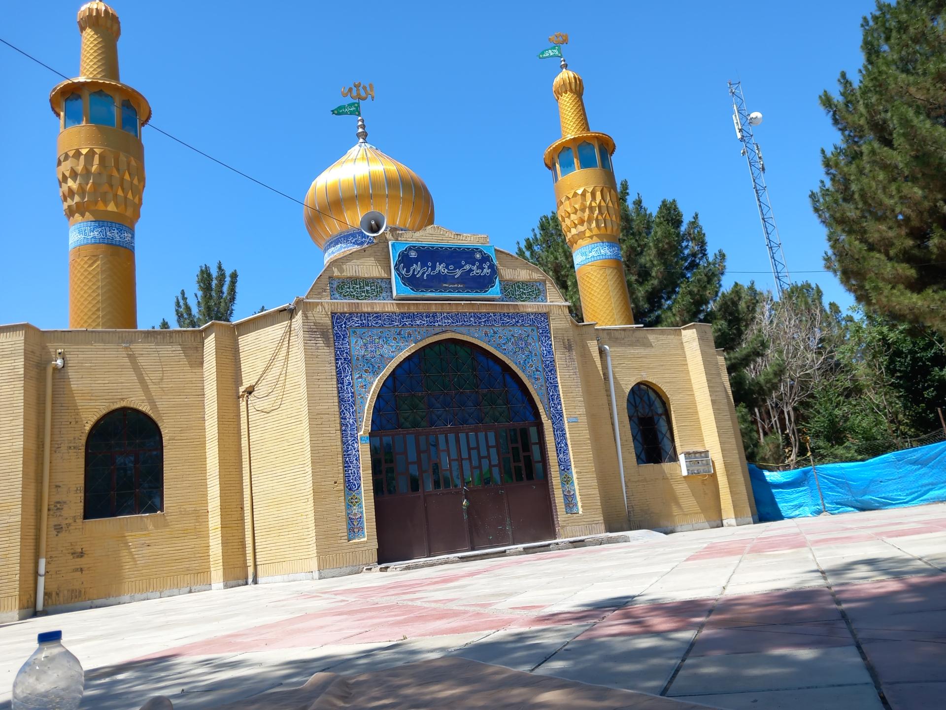 مسجد جامع بوئین زهرا