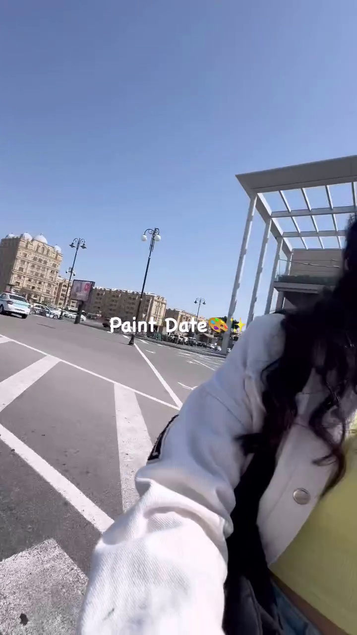 گالری انتظامی و آموزشگاه نقاشی ارت سنتر