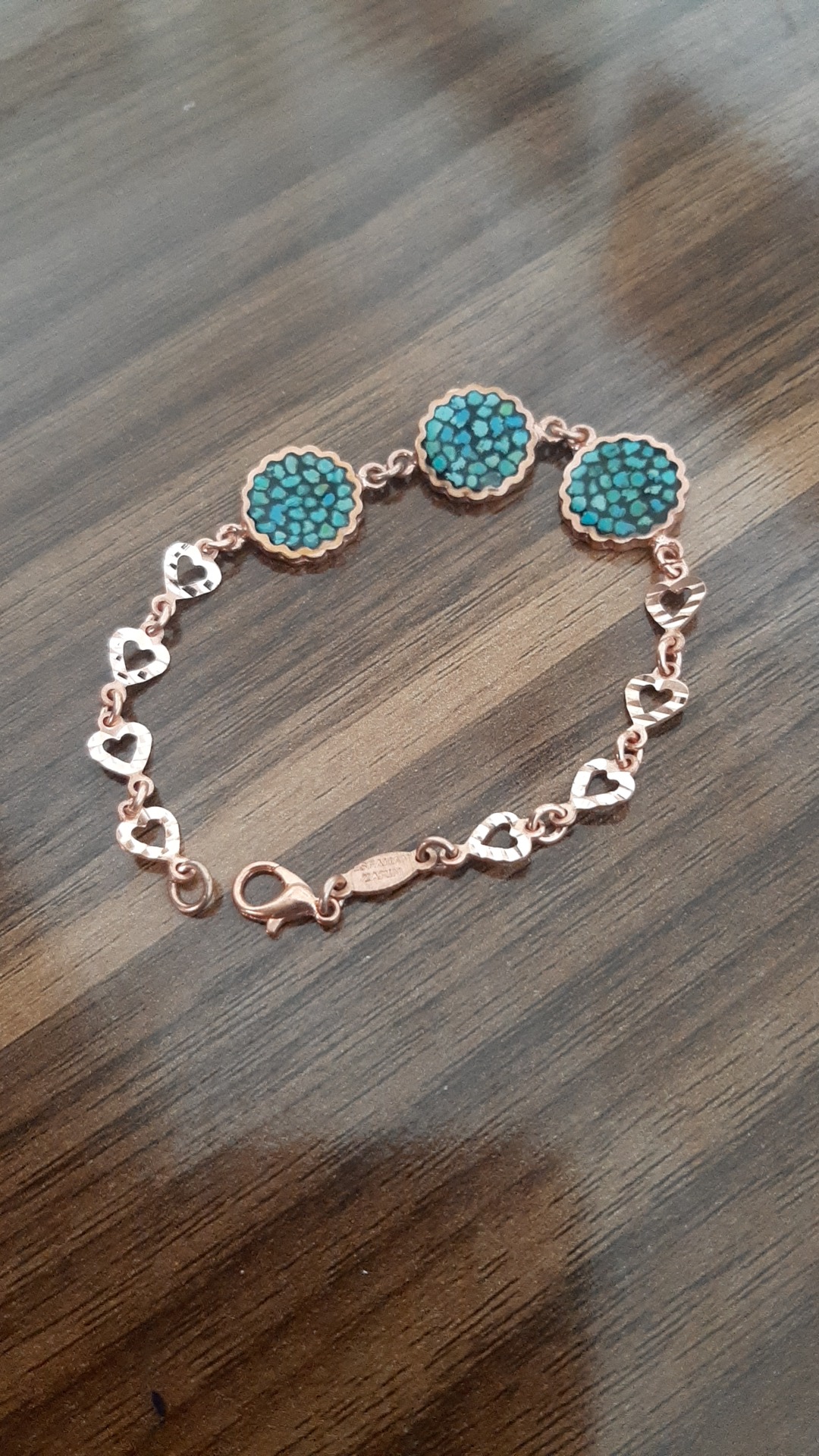 مجموعه تولیدی اصفهان زرین