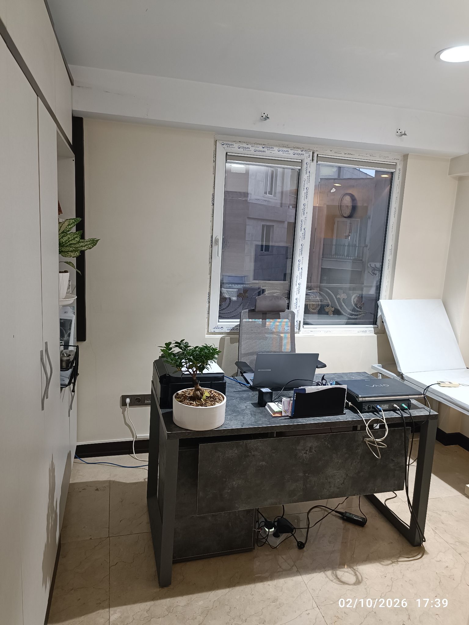 کلینیک شنوایی سنجی و تجویز سمعک دی