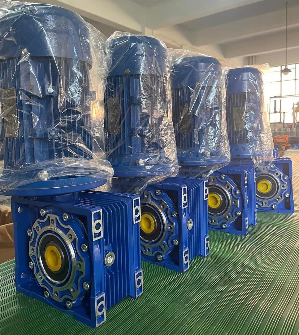 الکترومتور و گیربکس های صنعتی فرا صنعت