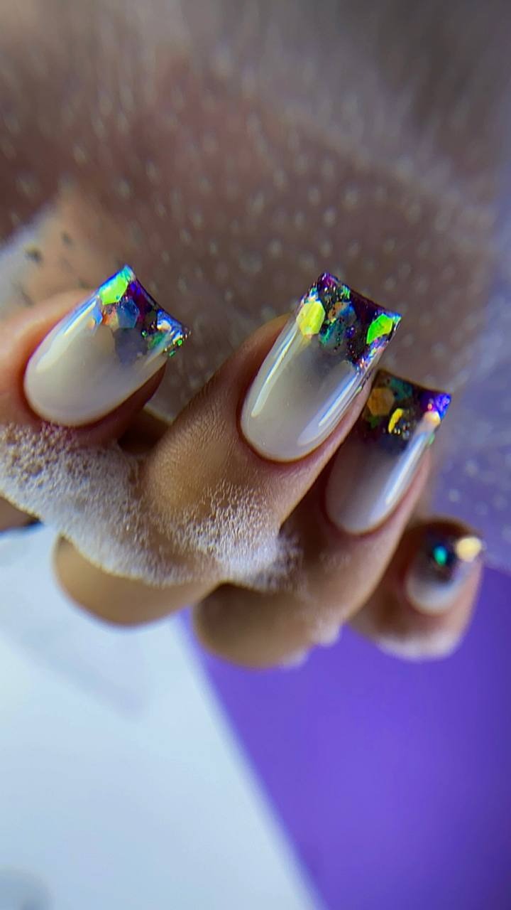 سالن ناخن رومینا مقدم