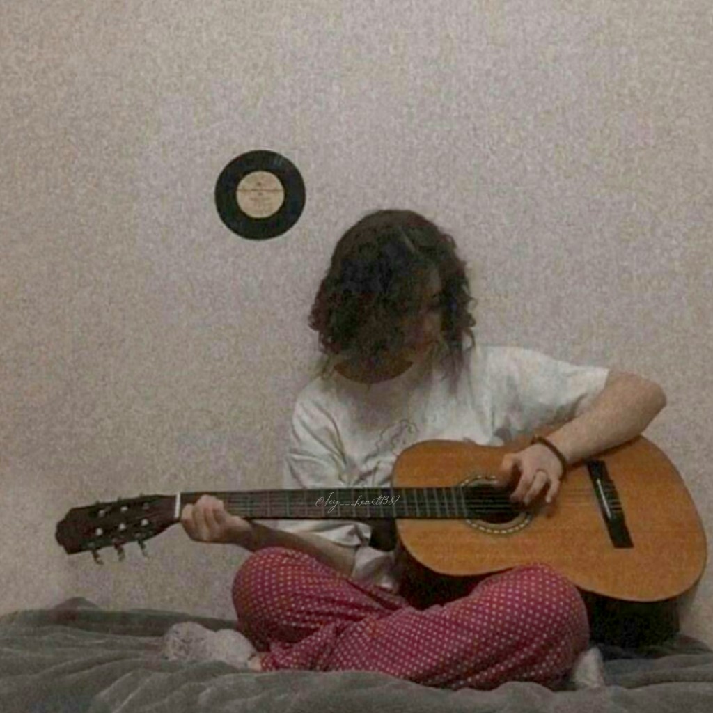 تدریس صفر تا صد گیتار خلقی