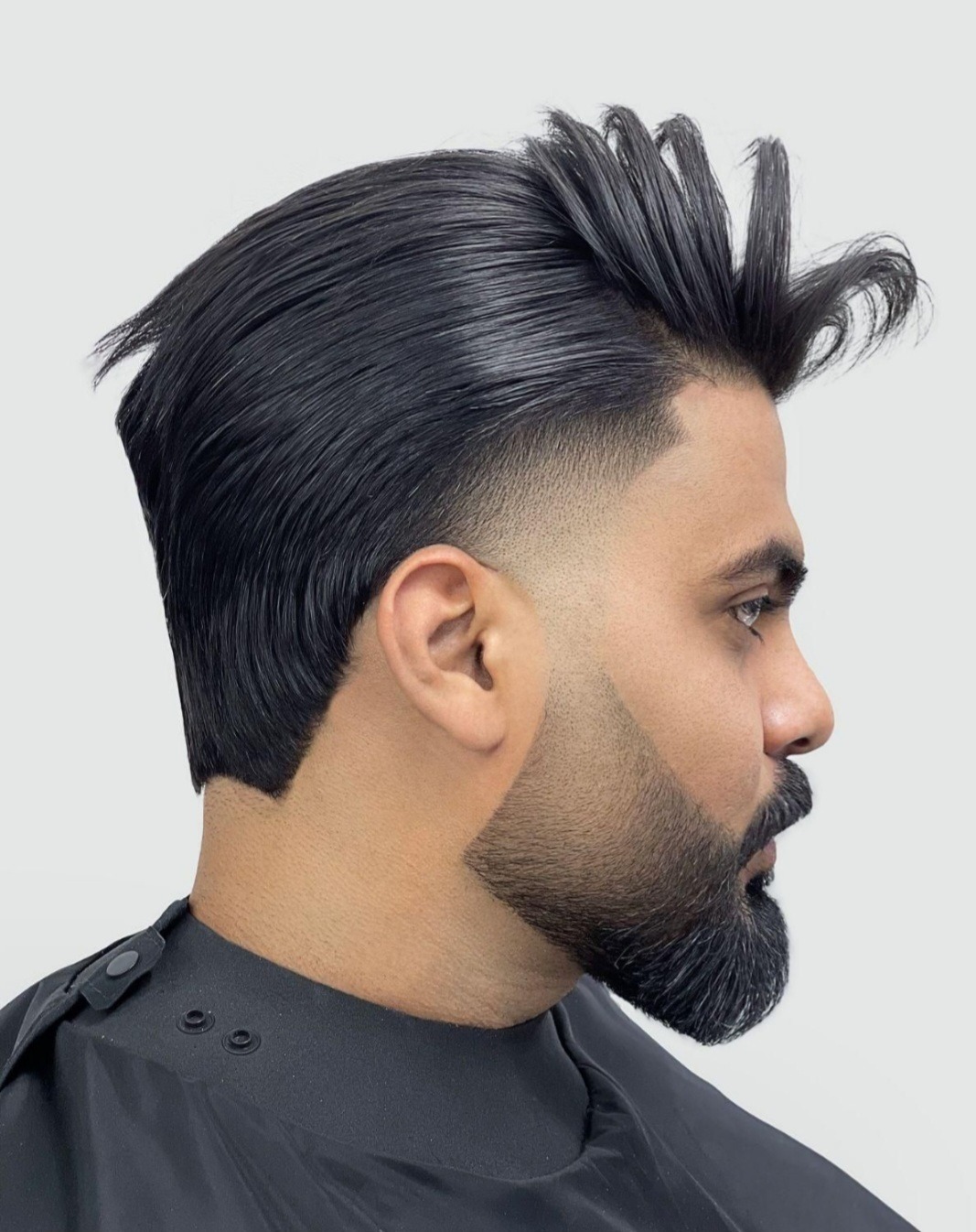 آموزشگاه آرایشگری مردانه آتیلا