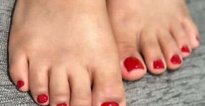 خدمات ناخن ماری