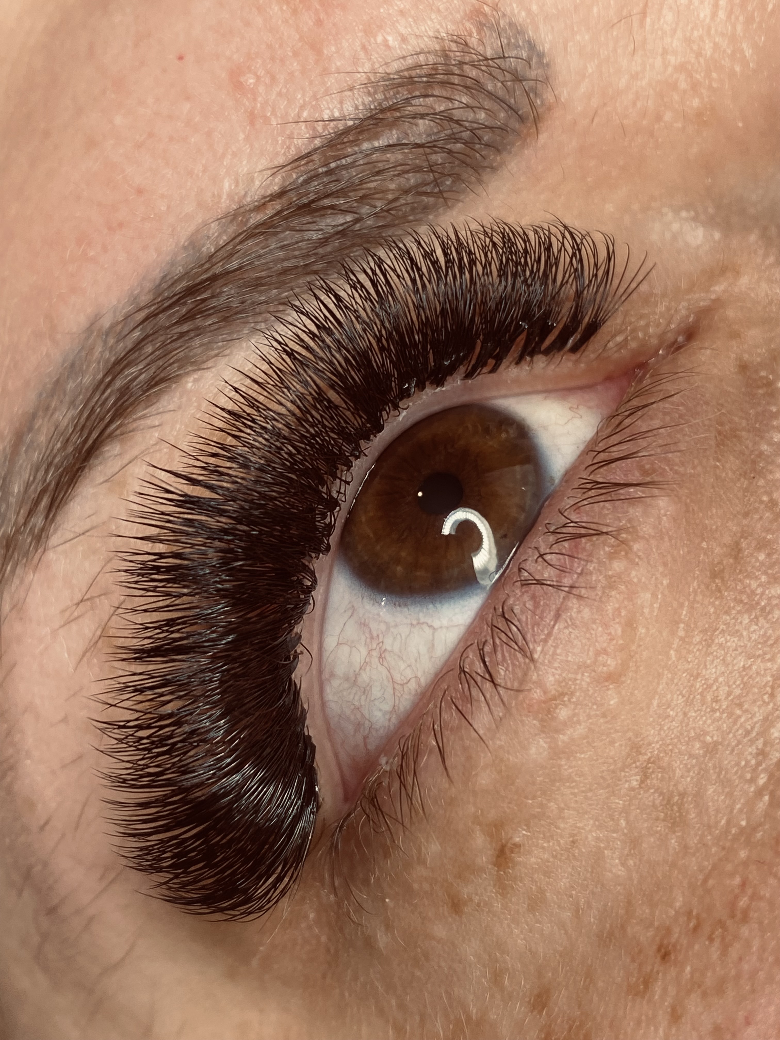خدمات تخصصی اکستنشن مژه مریم