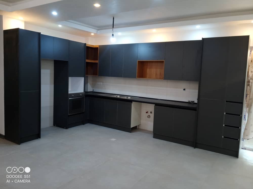 دکوراسیون و کابینت  نیتا چوب