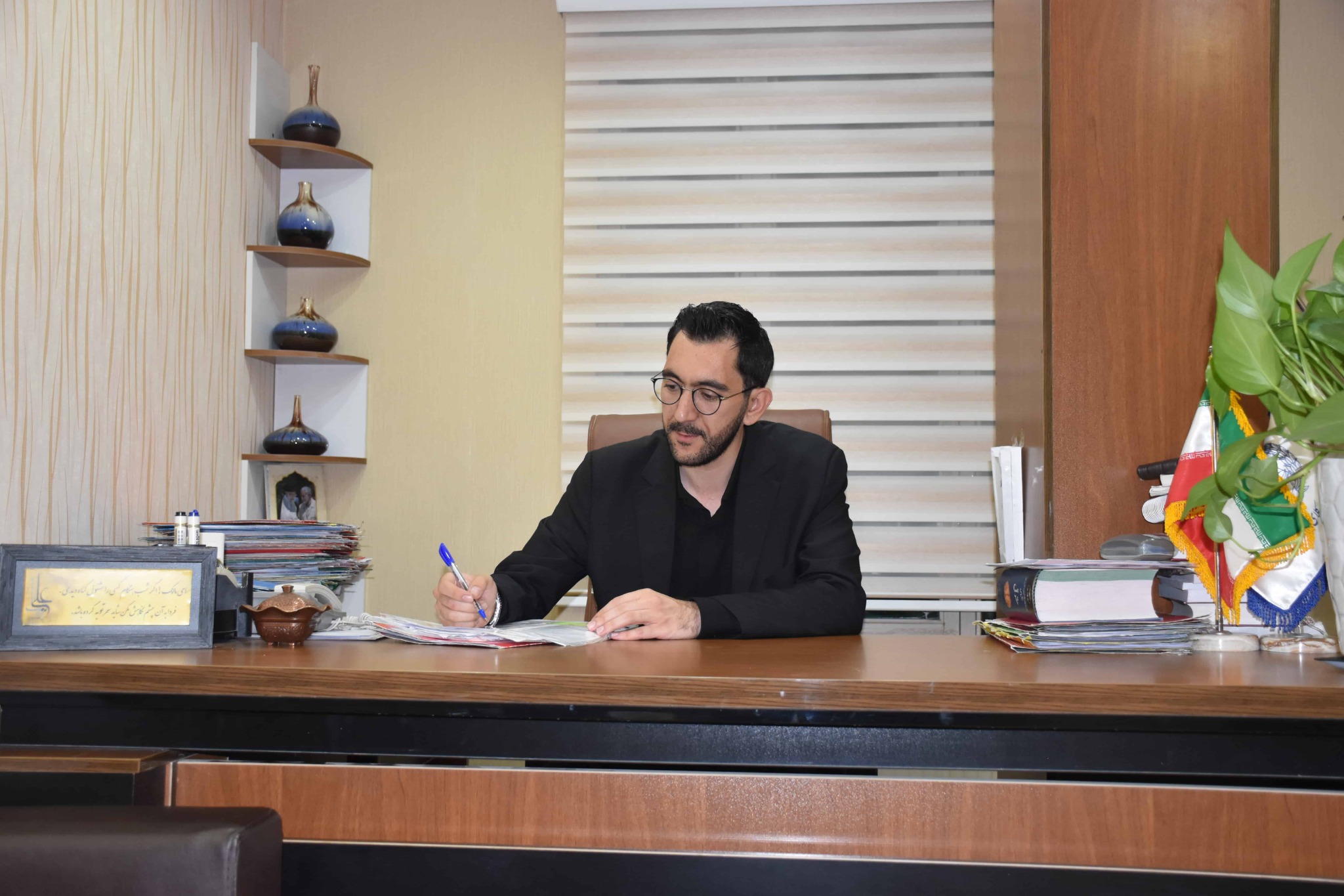 مشاوره حقوقی وکیل الوکلا