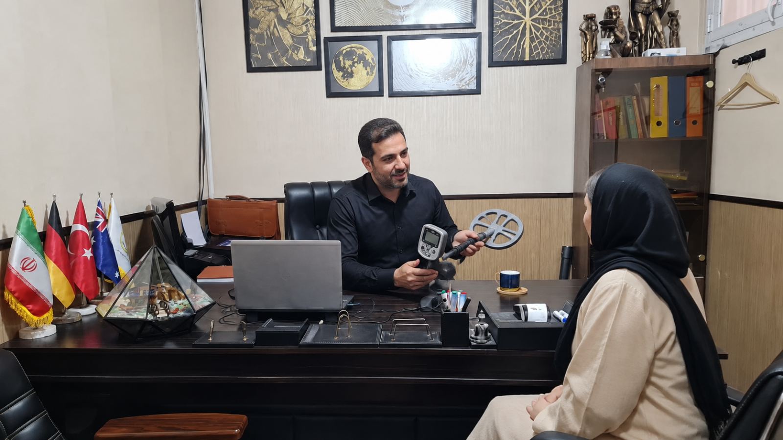 مشاور فلزیاب