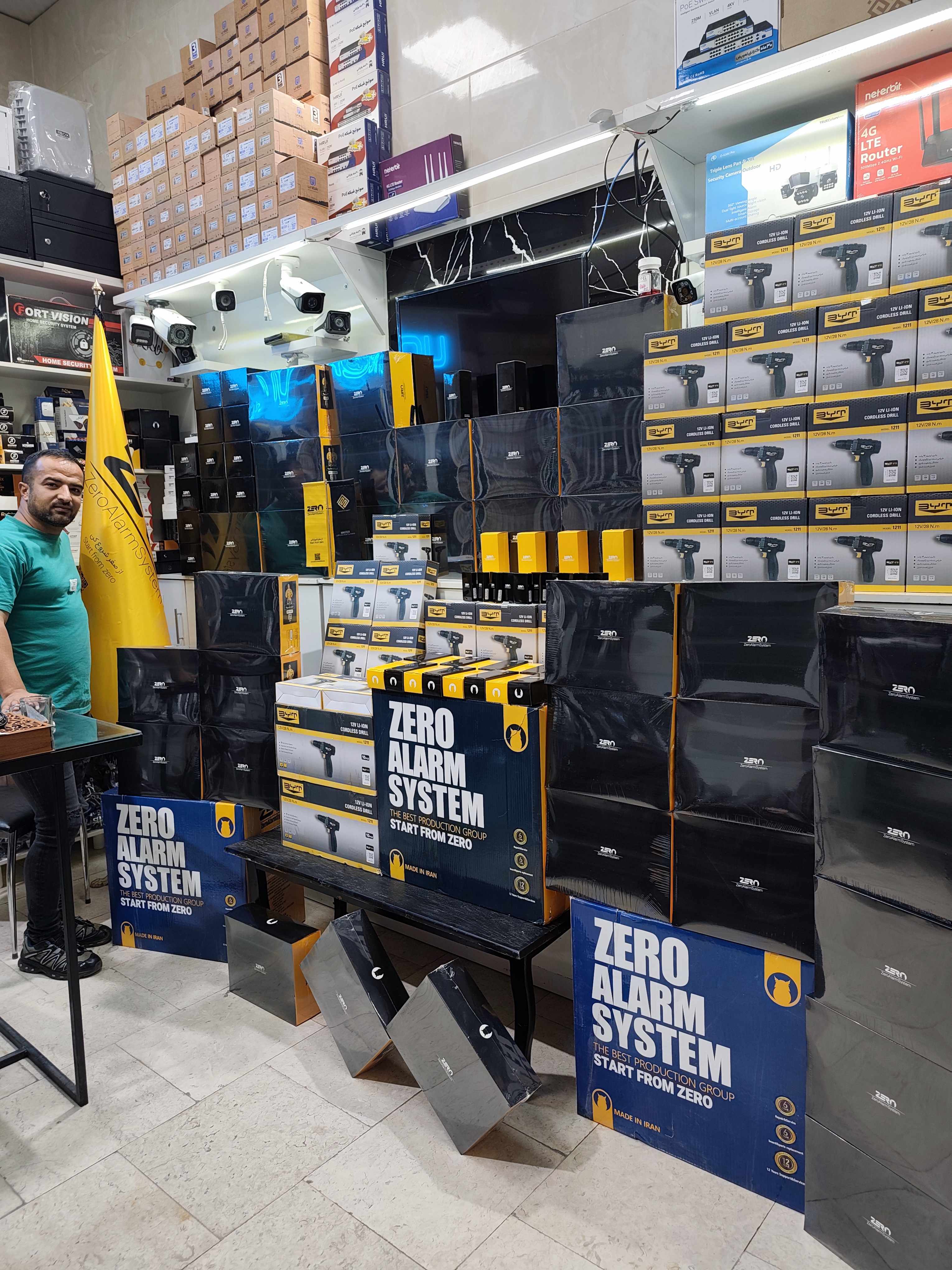 دوربین مداربسته ودزدگیر اماکن میرعابدینی